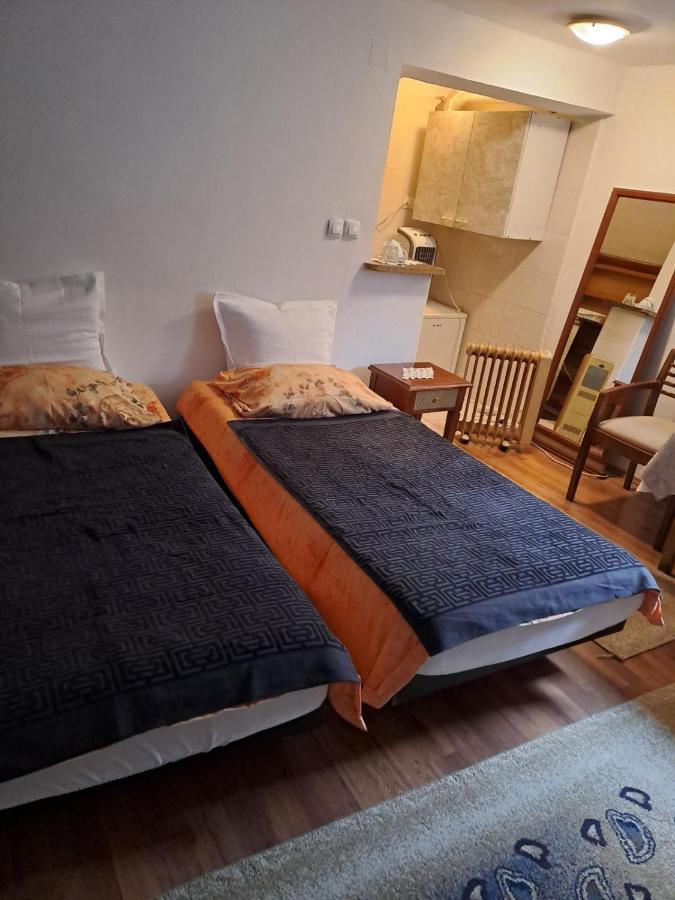 Amma Rooms Gruda エクステリア 写真