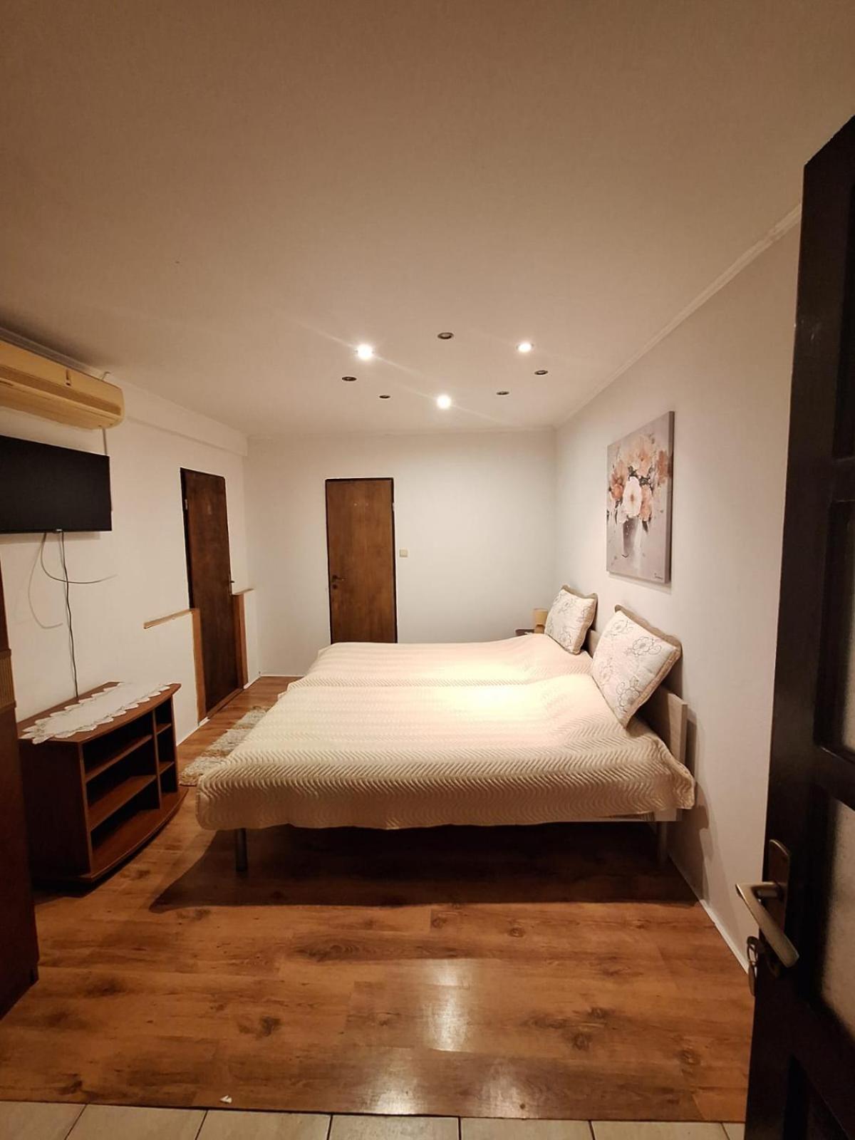Amma Rooms Gruda エクステリア 写真
